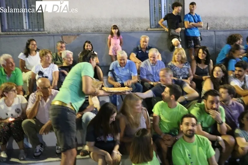 Arrancan las fiestas de Cipérez con el pregón de la peña Pichotes  / CORRAL