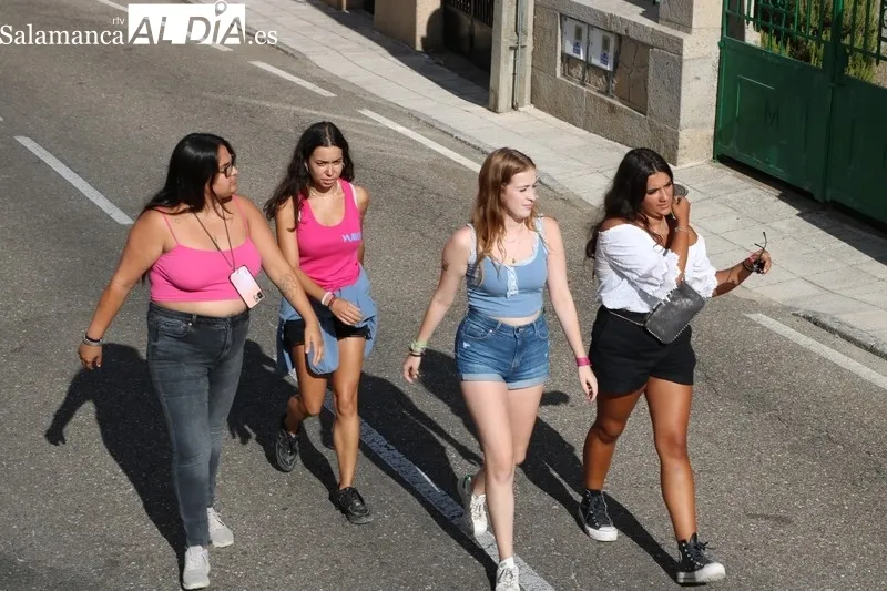 Tercer encierro de las fiestas de Villarino de los Aires, festejo en el que se corrieron cuatro novillos de Valdeflores / CORRAL Y SÁNCHEZ
