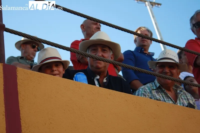 La plaza de toros de Macotera celebraba este viernes un Festival taurino sin picadores