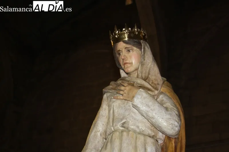 Santa Maria Reina procesionaba por primera vez este martes como patrona de Peñaranda