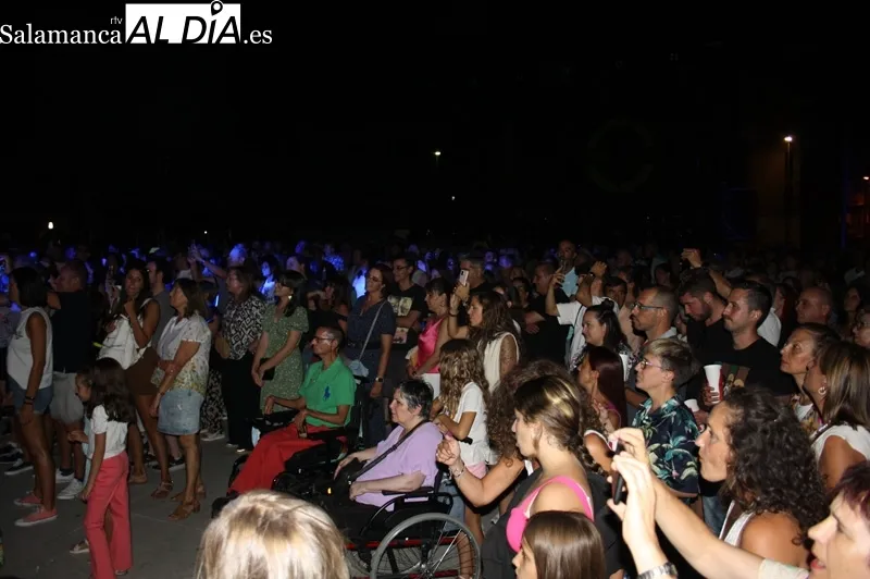 El grupo Mecanomanía ofrecía un concierto en el Parque La Huerta