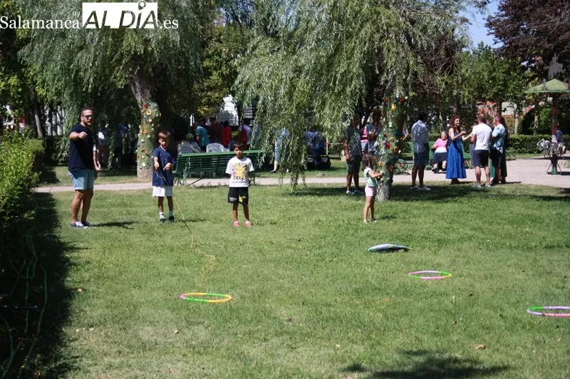 Los Jardines acogía la tradicional Multiactividad infantil con las asociaciones