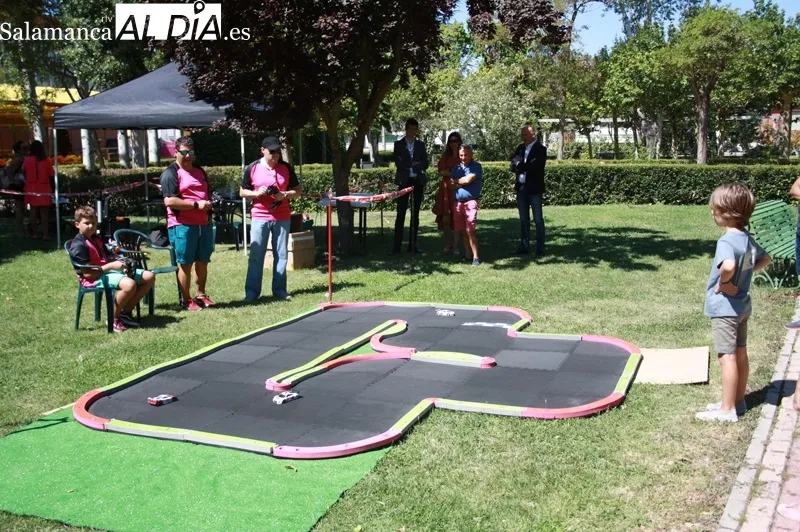Los Jardines acogía la tradicional Multiactividad infantil con las asociaciones