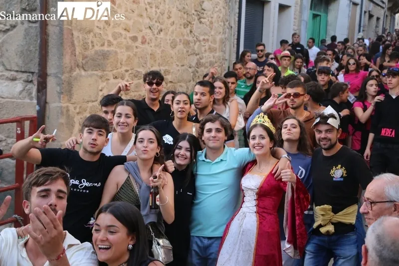 Rápido y bonito encierro de Andoni Rekagorri en Aldeadávila de la ribera este viernes 25 de agosto / CORRAL 