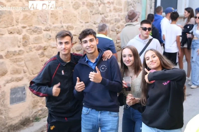 Peligroso encierro de Valrubio con dos sustos en las fiestas de Aldeadávila / CORRAL