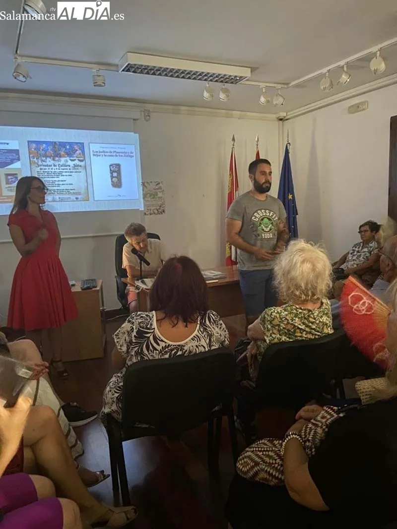 Foto 2 - Lleno de p&uacute;blico en el arranque de las Jornadas de la Cultura Jud&iacute;a de B&eacute;jar