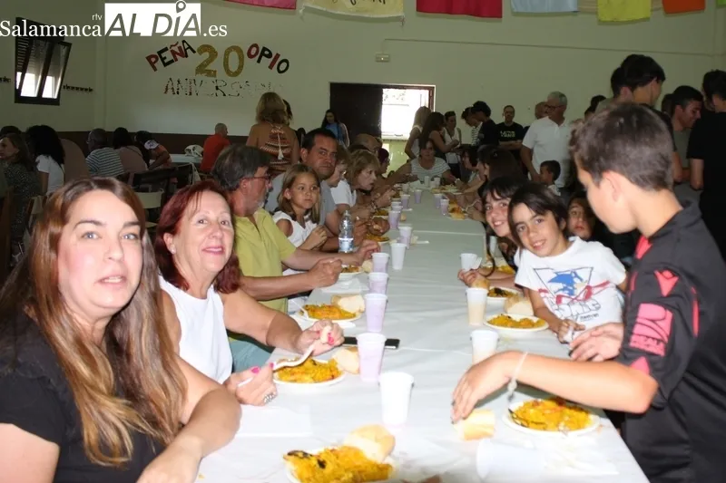 Paella organizada en Yecla de Yeltes por la Asociación Cultural La Muralla / SILVESTRE