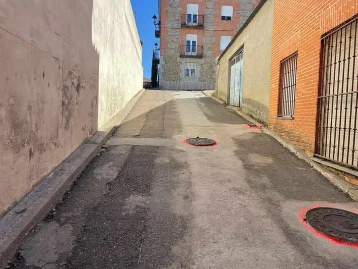 Foto 3 - Obras de renovaci&oacute;n de abastecimiento de la calle Resbal&oacute;n