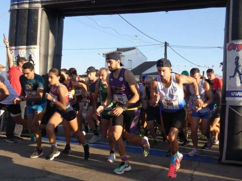 Foto 10 - Miguel Gallego y Andrea Ja&eacute;n se imponen en el cross de Pelabravo