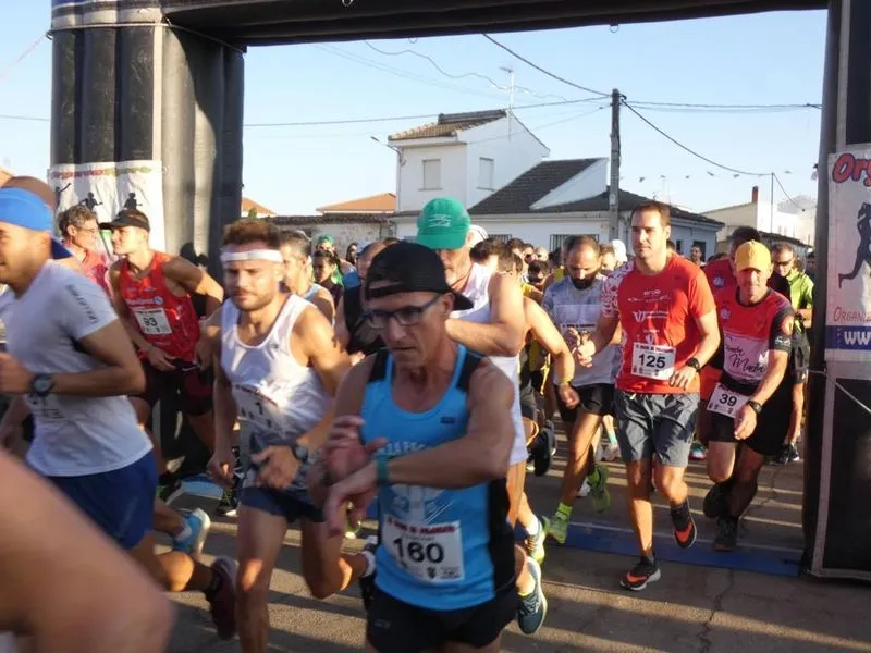 Foto 9 - Miguel Gallego y Andrea Ja&eacute;n se imponen en el cross de Pelabravo