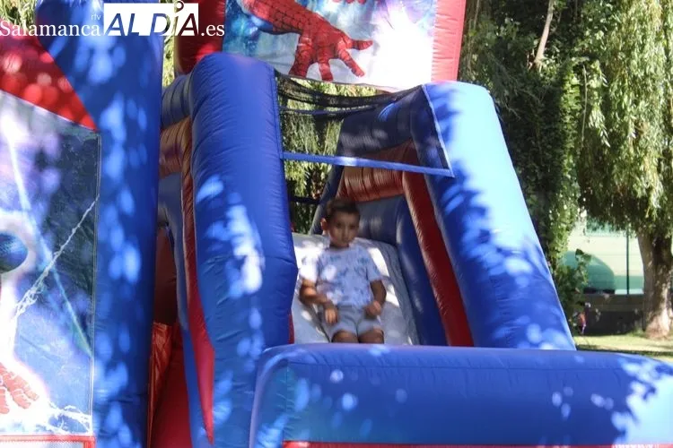 Foto 7 - Hinchables acu&aacute;ticos para despedir las fiestas