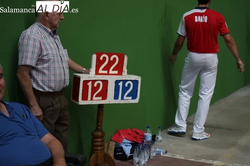 Partidos de pelota a mano en Vitigudino / SILVESTRE 