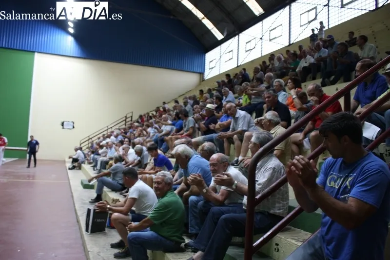 Partidos de pelota a mano en Vitigudino / SILVESTRE 