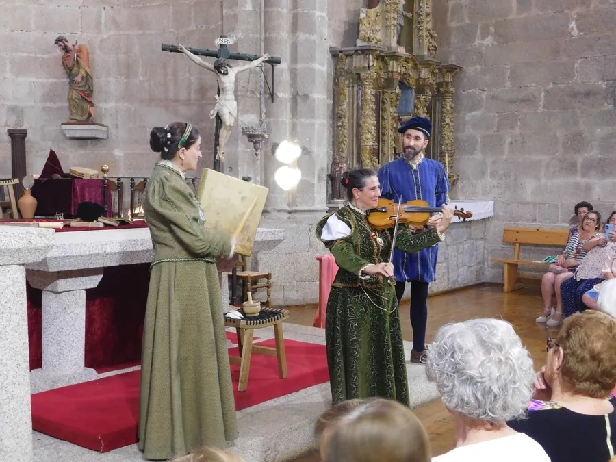 Foto 5 - Los vecinos de Retortillo descubren a Elio Antonio de Nebrija