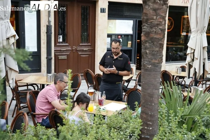 Terrazas en la Gastrozona Libertad, en la plaza del mismo nombre. Foto de David Sañudo