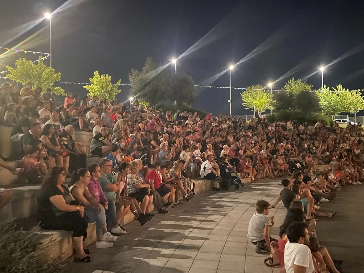 Foto 10 - Teatro Mutis lleva el mundo de las brujas a Carbajosa