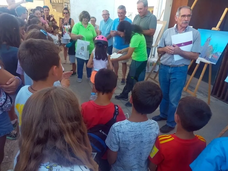Foto 10 - Javier Encinas recibe el primer premio del V Certamen de pintura r&aacute;pida 'Villa de Sobradillo' por &lsquo;Tiempos modernos&rsquo;