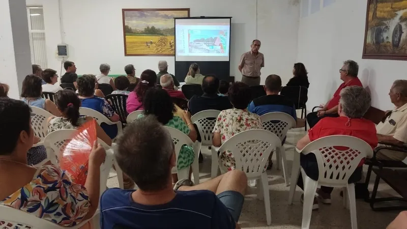 Ponencia de Estanislao Luis en Cerralbo sobre la 'Prevención del cáncer de colon' 
