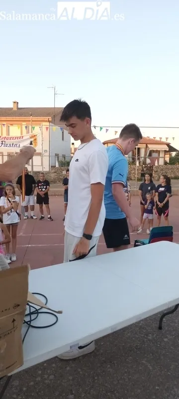 III Torneo de Frontenis de Saldeana con 14 parejas participantes 