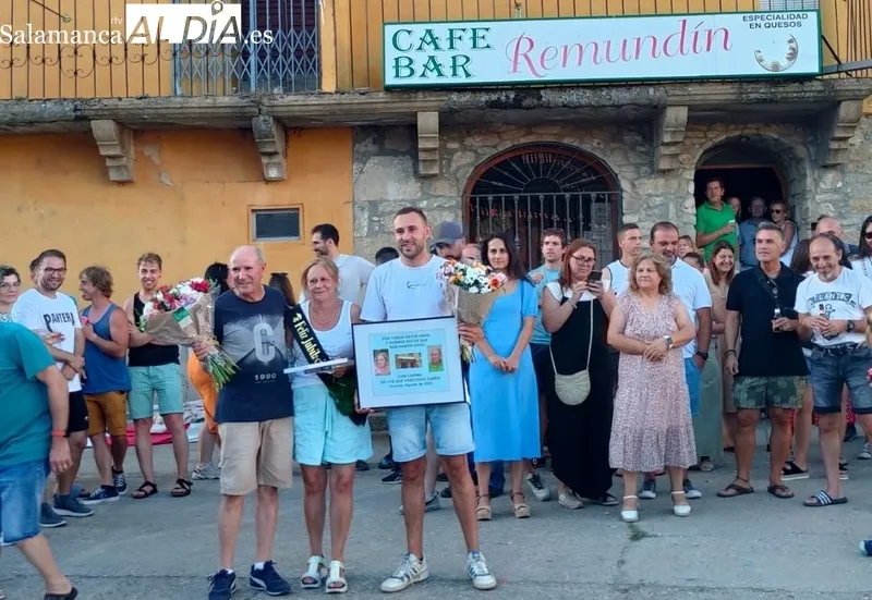 Último chin-chin en el Bar Remundín de Sobradillo