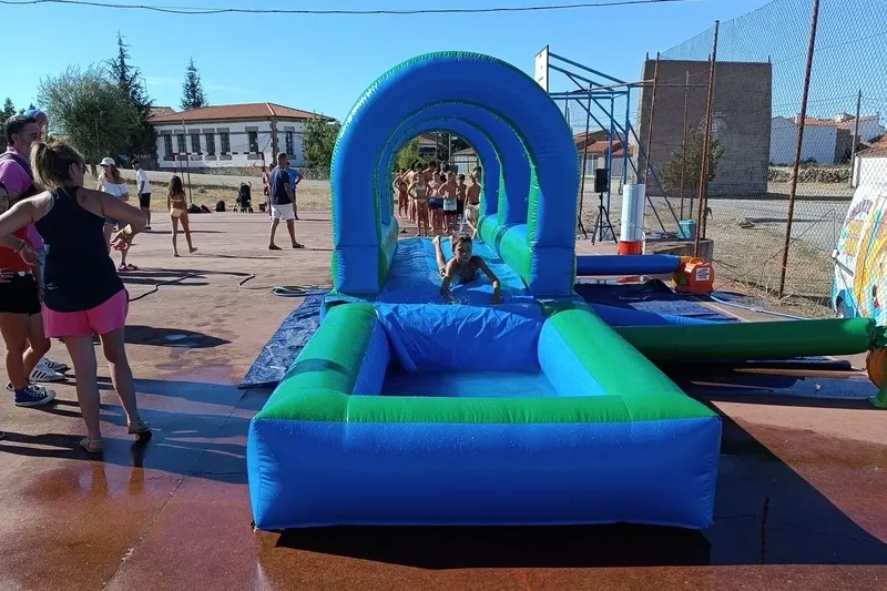 En Cabeza de Framontanos ponen fin a unas concurridas fiestas de verano / FOTO: JOSÉ ANTONIO MARTÍN GARCÍA