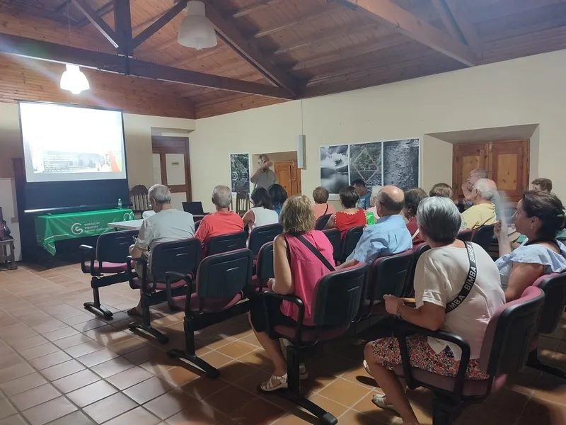 Charla sobre el cáncer de colón en la Casa del Parque Arribes del Duero en Sobradillo 
