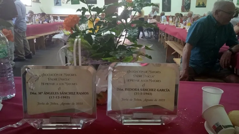 Homenaje de la Asociación de Mayores 'Padre Pascua' de Yecla de Yeltes