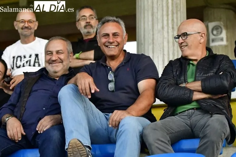 Foto 7 - El Reina Sof&iacute;a vuelve a disfrutar de Unionistas y la Primera Federaci&oacute;n una temporada m&aacute;s