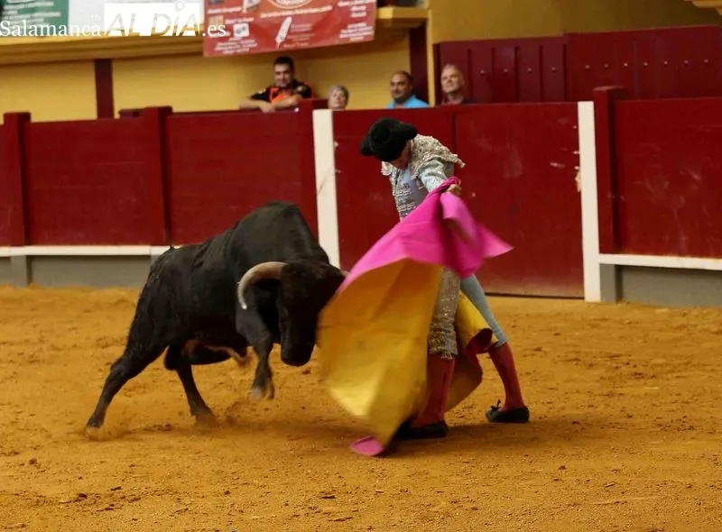 Foto 9 - Crist&oacute;bal Arenas conquista el Bols&iacute;n Taurino Botijo de Filigrana