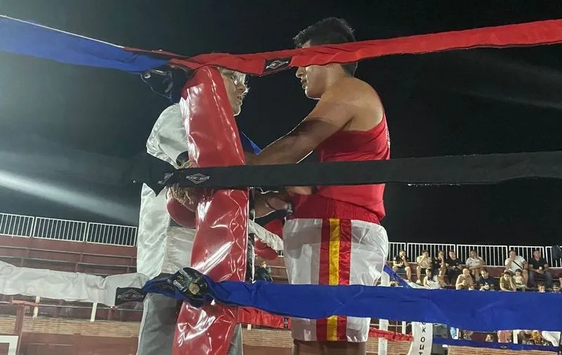 Velada de boxeo en Cantalpino
