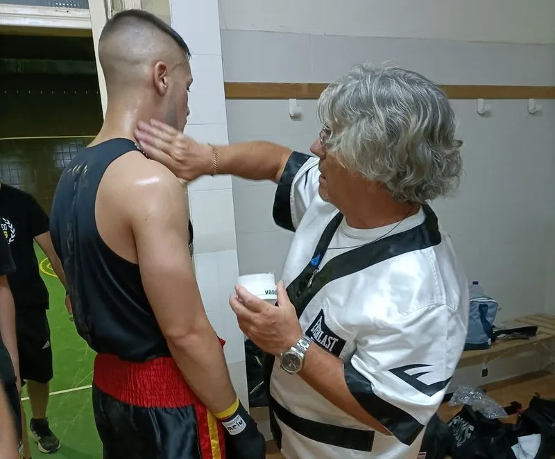 Velada de boxeo en Cantalpino