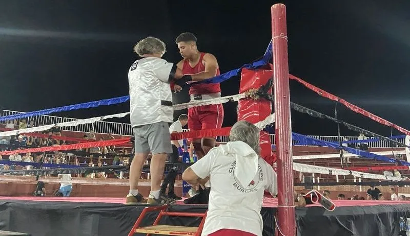 Velada de boxeo en Cantalpino