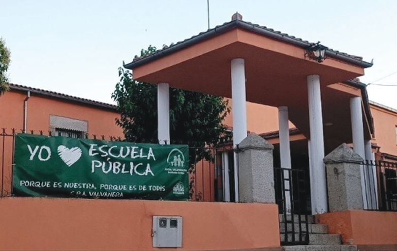 Familias de Santibáñez de Béjar se concentrarán para protestar por la reducción del profesorado