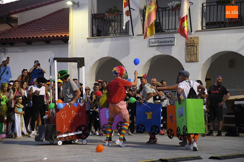 futbolín humano ganador concurso de disfraces de Agallas - SALAMANCArtv AL  DÍA - Noticias de Salamanca