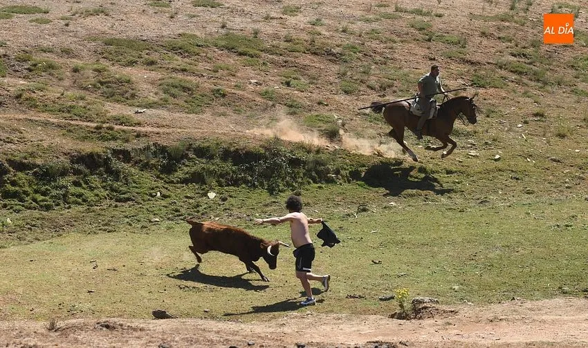 encierro a caballo villasrrubias