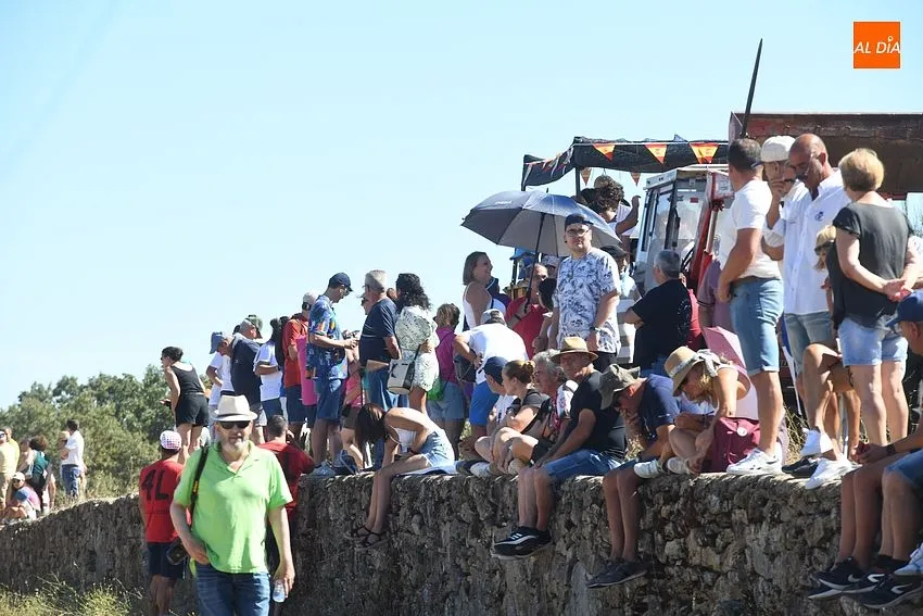 encierro a caballo casillas de flores