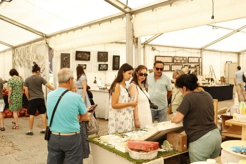 Inauguración de la XXXV Feria del Barro en la plaza de Anaya. Foto de David Sañudo
