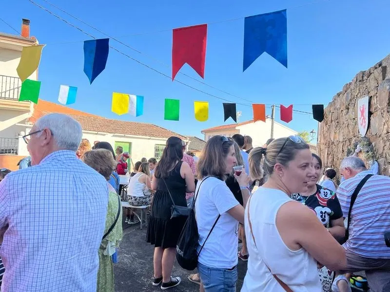 Foto 8 - 'La Caraba' de Galinduste retoma la Feria Medieval