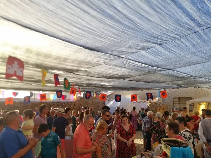 Foto 7 - 'La Caraba' de Galinduste retoma la Feria Medieval