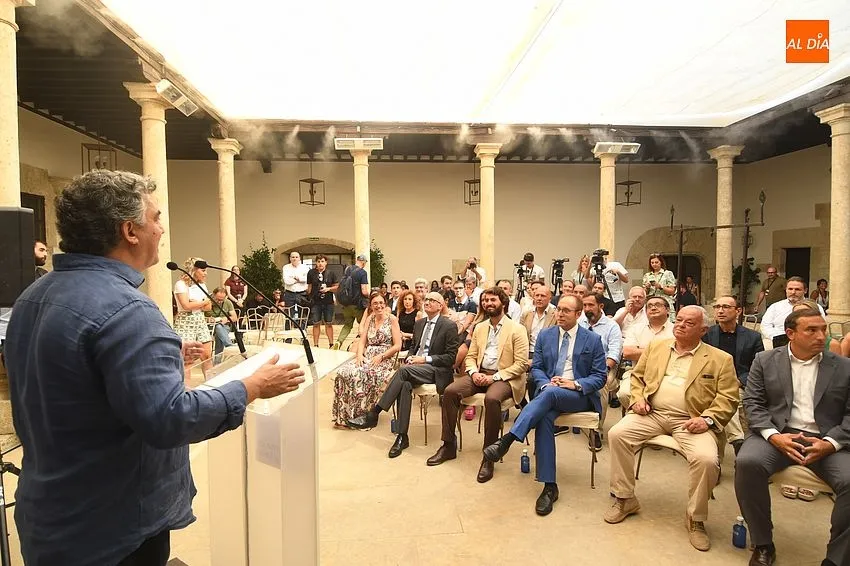 Foto 11 - &ldquo;Calurosa&rdquo; inauguraci&oacute;n de la Feria 2023 alabando su proyecci&oacute;n nacional e internacional