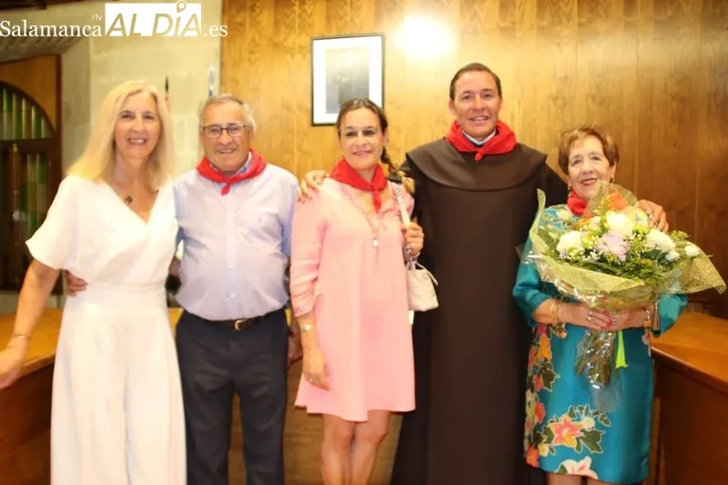 Foto 5 - El preg&oacute;n de Miguel &Aacute;ngel Gonz&aacute;lez resalta la riqueza del coraz&oacute;n teresiano y albense