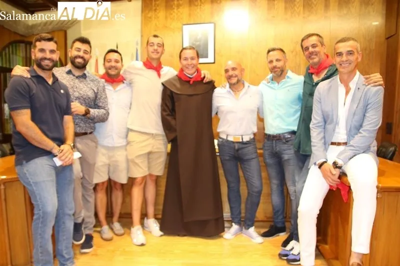 Foto 6 - El preg&oacute;n de Miguel &Aacute;ngel Gonz&aacute;lez resalta la riqueza del coraz&oacute;n teresiano y albense