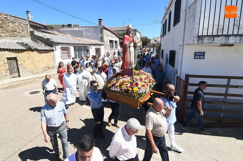 procesion san agustin villar de ciervo