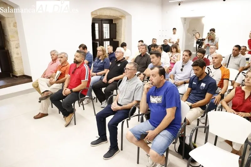  Presentación en la Torre de los Anaya del Programa Deportivo de Ferias y Fiestas se desarrollará del 1 al 24 de septiembre. Foto de David Sañudo