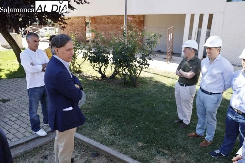 El alcalde de Salamanca visita el futuro centro municipal de Chamberí | FOTOS: David Sañudo