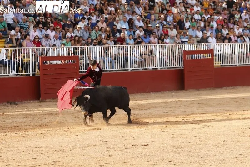 Foto 15 - Pedro Andr&eacute;s, Manuel Tabernero y &ldquo;El Mene&rdquo; se exhiben con tres novillos de la ganader&iacute;a de Escudero de Cortos