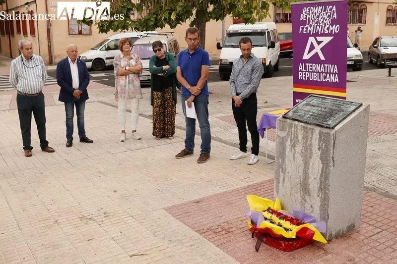 Homenaje celebrado en la plaza Alcalde Prieto Carrasco de Salamanca. Fotos: David Sañudo