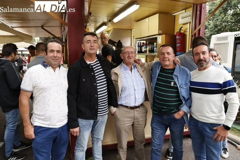 Ambiente en las casetas de la Feria de Día ubicadas en La Alamedilla. Fotos: David Sañudo