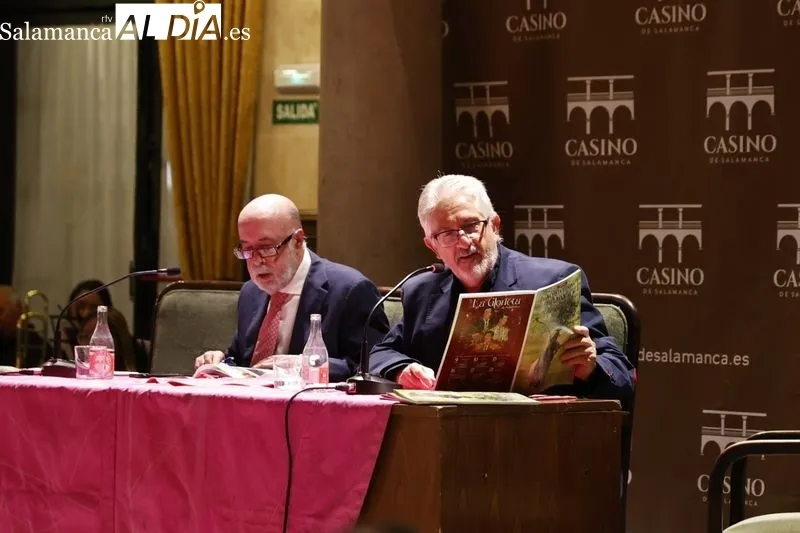Presentación del número 10 de la revista de la Federación de Peñas Taurinas Helmántica en el Casino de Salamanca. Fotos: David Sañud