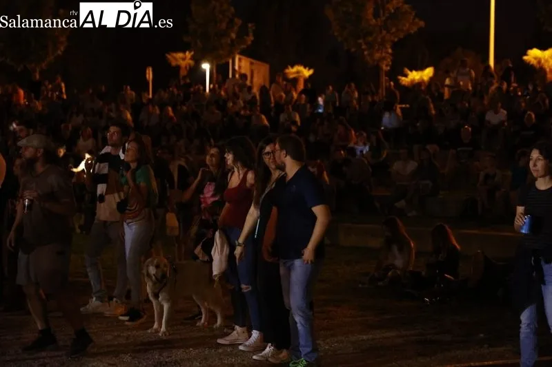 Concierto del grupo 1945 en el parque Elio Antonio de Nebrija de Salamanca. Fotos: David Sañudo